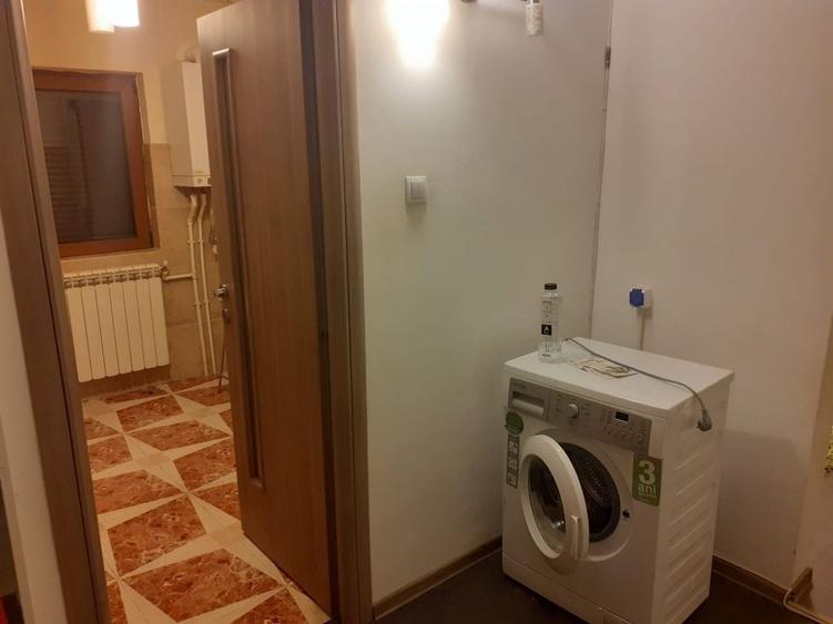 Apartament cu 2 camere decomandat în Băceni