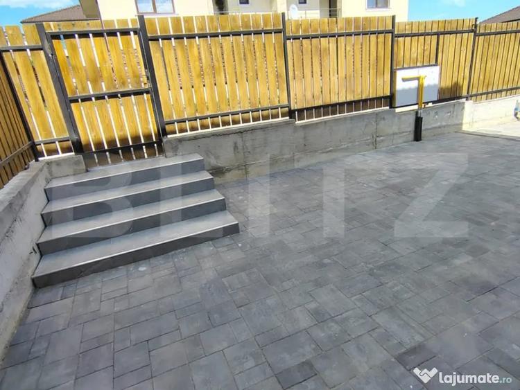Casă cu 4 camere cu Teren 332 Mp în Chinteni