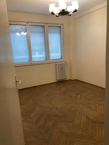 Apartament cu 3 camere decomandat în Nord