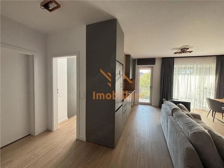 Apartament cu 2 camere în Centru Civic