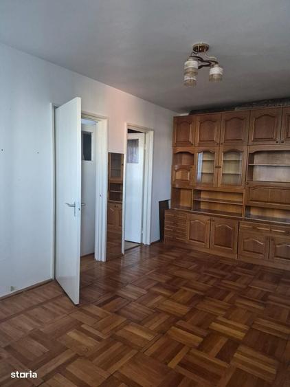Apartament cu 2 camere semidecomandat în Țiglina 3
