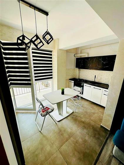 Apartament cu 3 camere decomandat în Valea Lupului