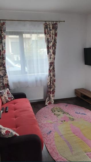 Apartament cu 3 camere în Florești — fotografia 3