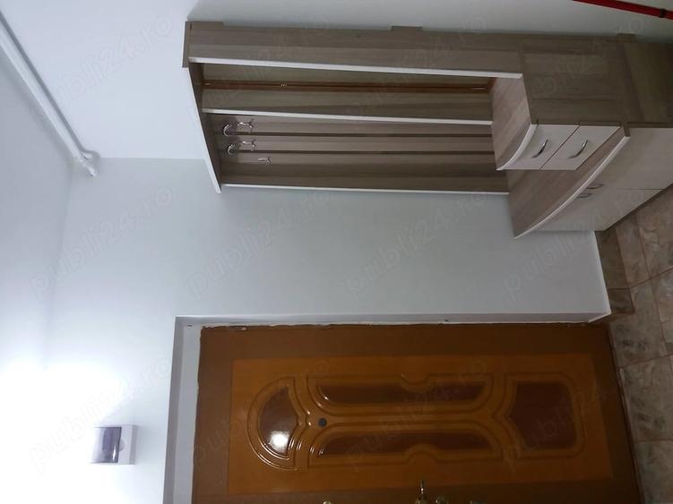 Garsonieră decomandată în Central