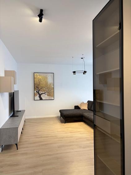 Apartament cu 2 camere semidecomandat în Torontalului
