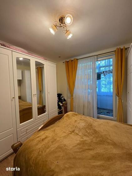Apartament cu 3 camere decomandat în Săsar