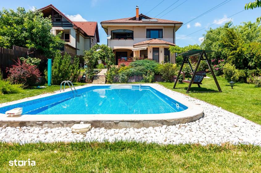 Casă cu 7 camere cu Teren 1427 Mp în Balotești
