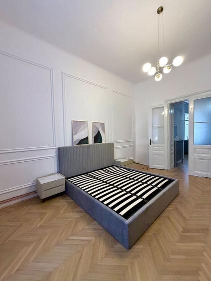 Apartament cu 2 camere decomandat, mobilat în Sinaia