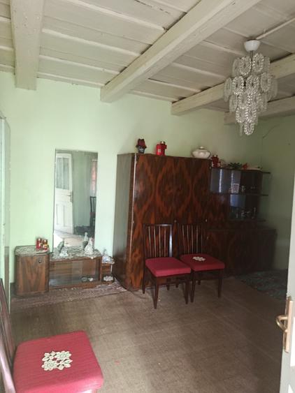 Casă cu 3 camere în Budești