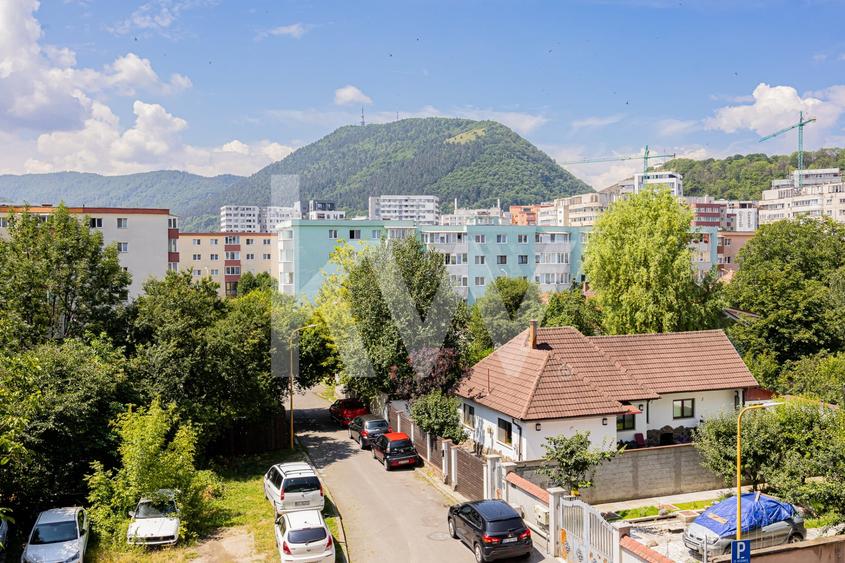 Garsonieră decomandată, mobilată în Calea București