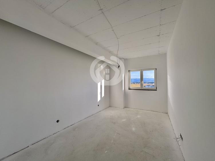 Apartament cu 3 camere decomandat în Mihai Viteazul