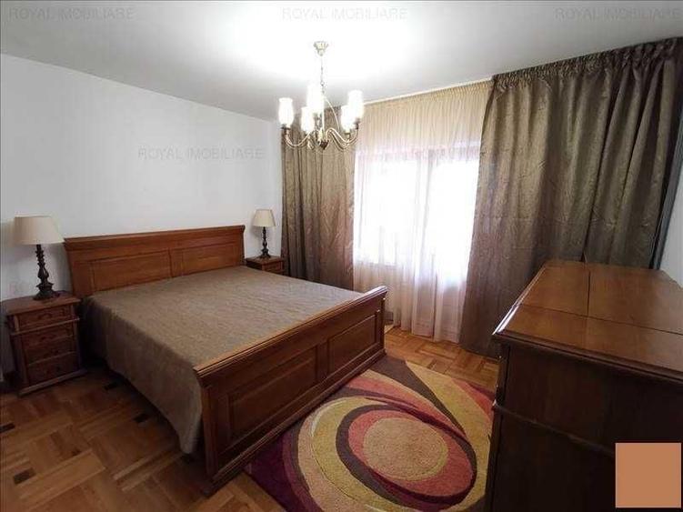 Apartament cu 3 camere decomandat în Ultracentral