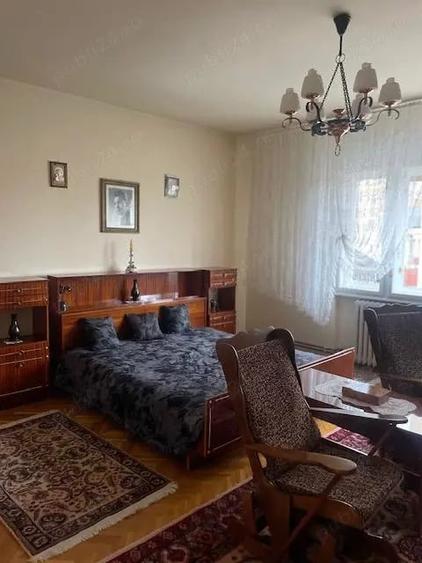 Casă cu Teren 91 Mp în Central