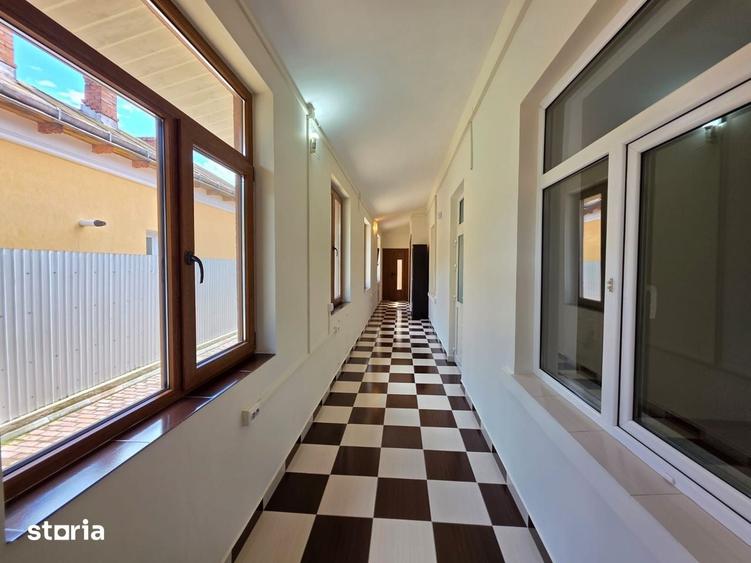 Casă cu 4 camere cu Teren 550 Mp în Ultracentral