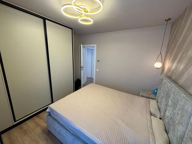 Apartament cu 3 camere semidecomandat în Șelimbăr