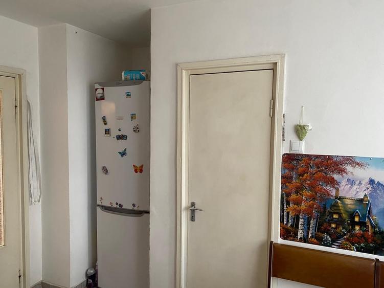 Apartament cu 3 camere decomandat în Ștrand