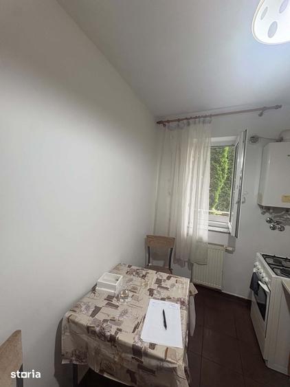 Apartament cu 2 camere decomandat în Bartolomeu