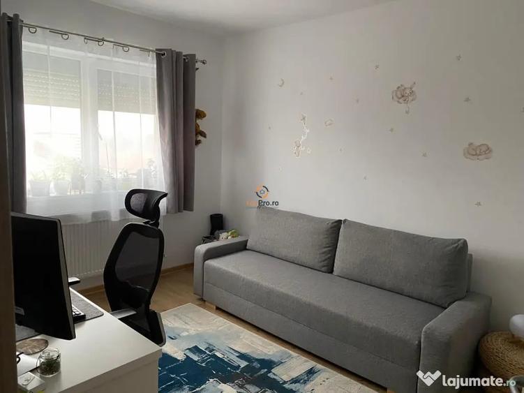 Apartament cu 3 camere decomandat în Calea Urseni