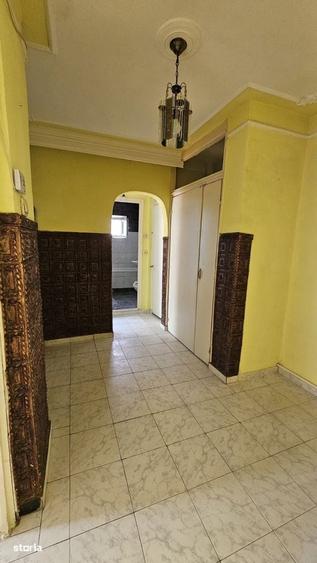 Apartament cu 2 camere decomandat în Cug