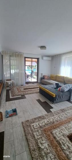 Casă cu 4 camere în Valea Borcutului