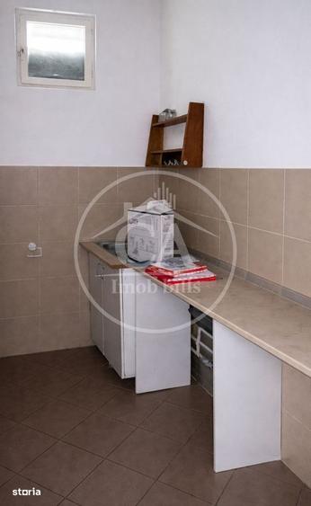 Spațiu comercial, de 70 mp, în Sântandrei