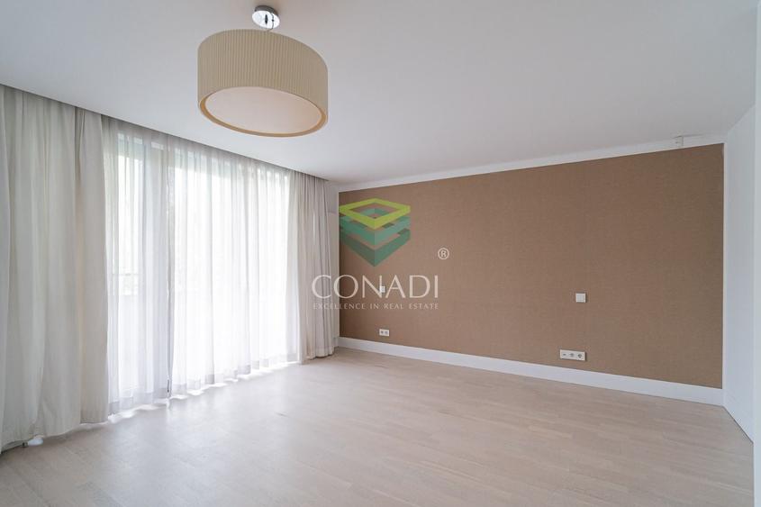Duplex cu 7 camere cu Piscina în Pipera