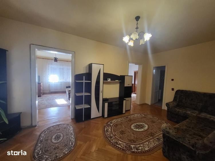 Casă cu 4 camere cu Teren 353 Mp în Central