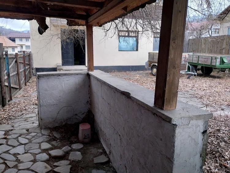 Spațiu comercial, de 300 mp, în Central