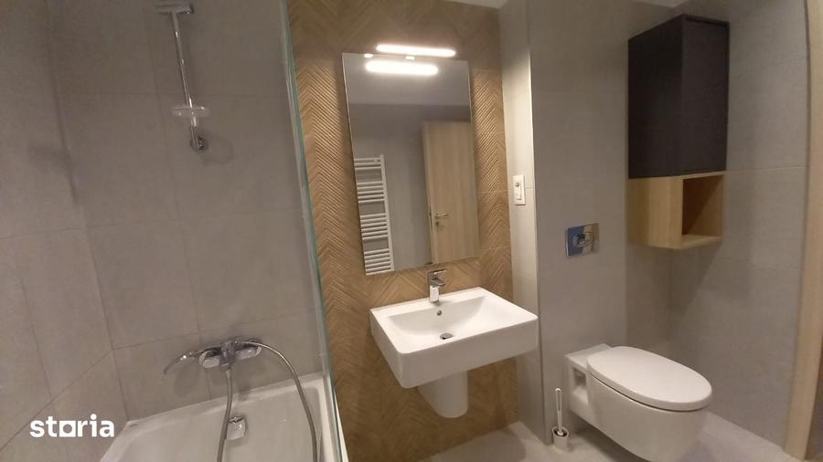 Garsonieră decomandată în Astra