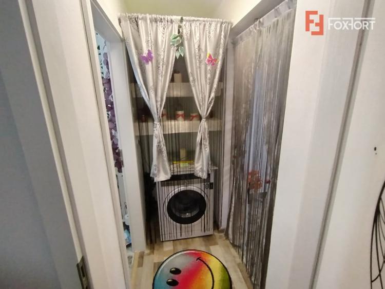 Apartament cu 2 camere decomandat în Girocului