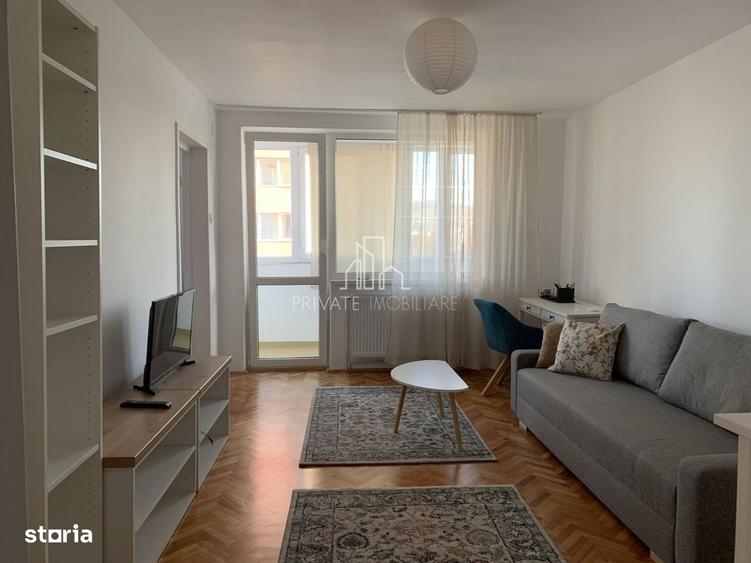 Apartament cu 2 camere decomandat în Central