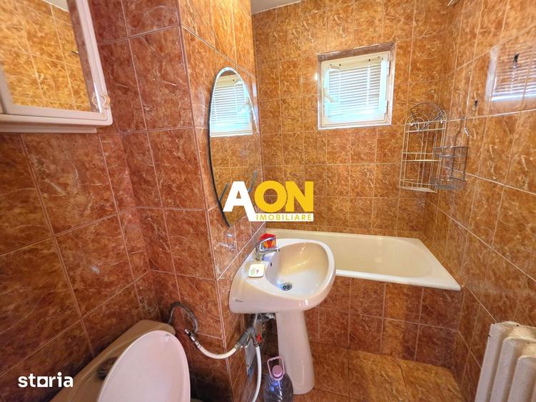 Apartament cu 3 camere decomandat, mobilat în Ultracentral