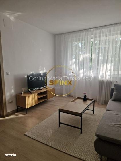 Apartament 3 camere recent renovat Calea Grivitei metrou 1 minut