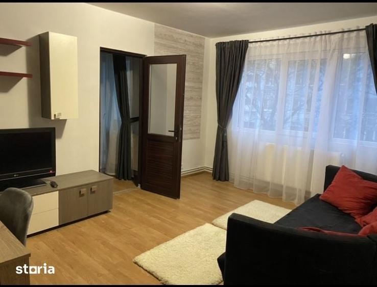 Apartament cu doua camere de inchiriat - 1
