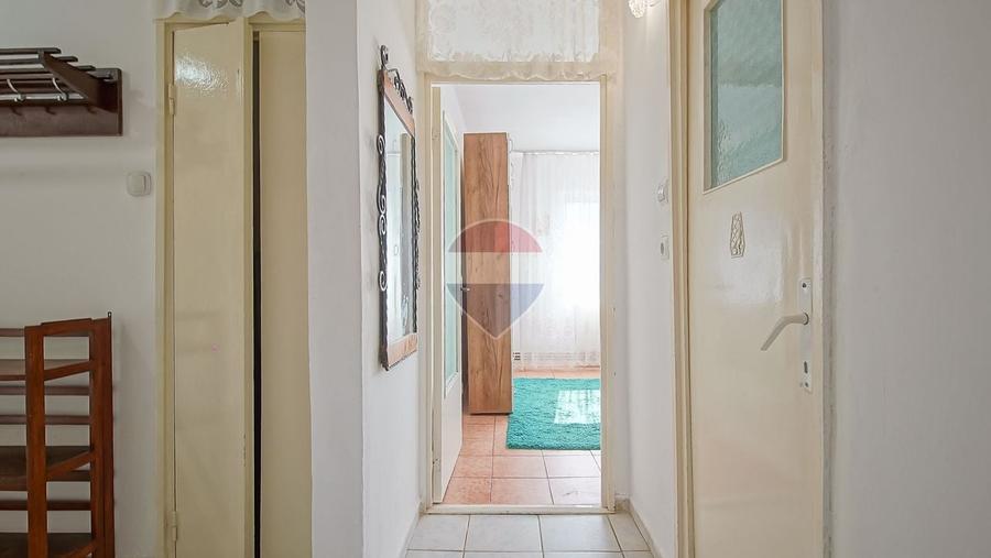 Apartament cu 2 camere decomandat în Gemenii