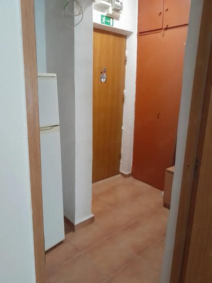 Garsonieră decomandată în Colentina