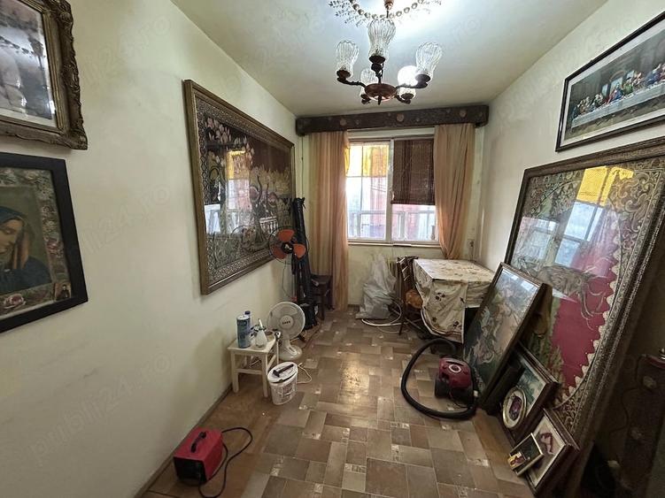 Apartament cu 4 camere decomandat în Ultracentral