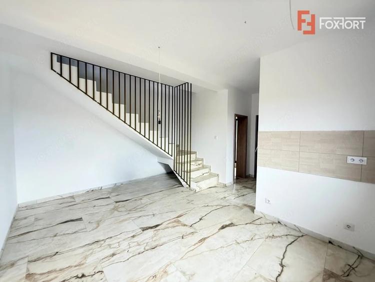 Casă cu 4 camere cu Teren 272 Mp în Săcălaz