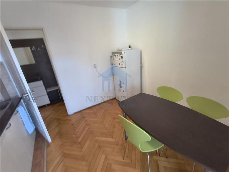 Apartament cu 2 camere decomandat în Zorilor
