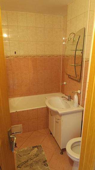 Apartament cu 2 camere semidecomandat în Cătămărești