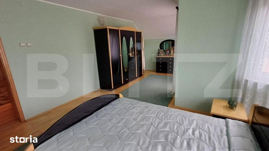 Casă cu 5 camere cu Teren 1200 Mp în Centura