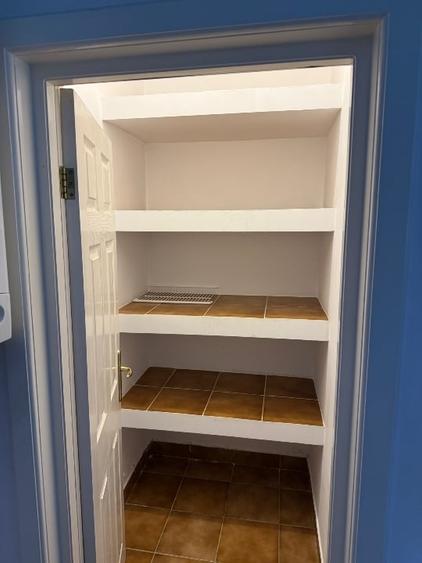 Apartament cu 2 camere semidecomandat, mobilat în Răhău