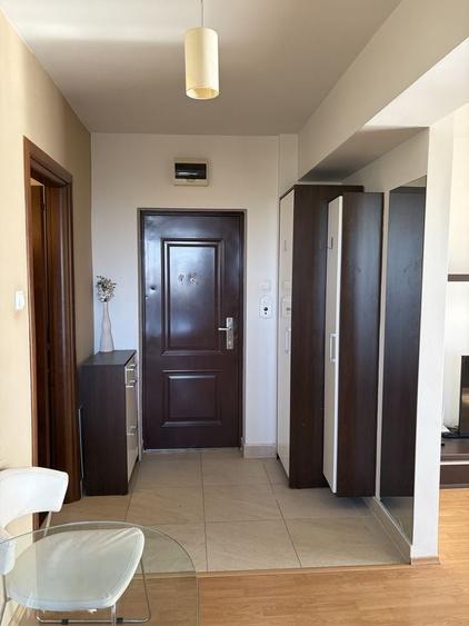 Apartament cu 2 camere nedecomandat în Nufărul