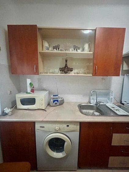 Apartament cu 2 camere nedecomandat în Central