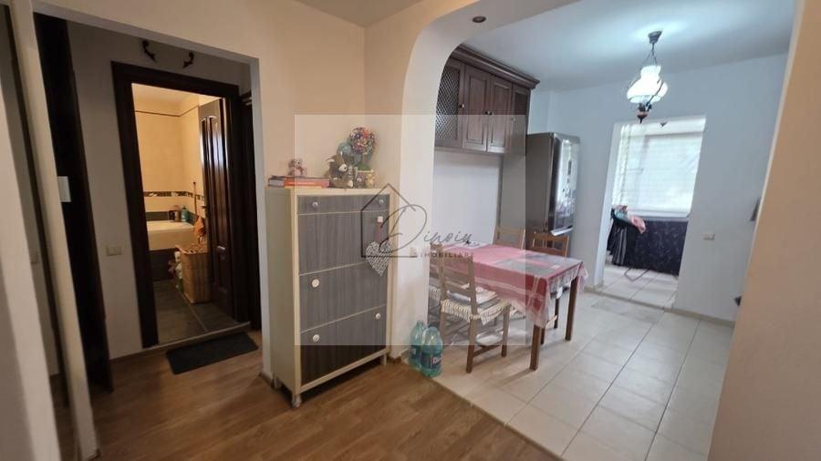Apartament cu 2 camere decomandat în Herăstrău