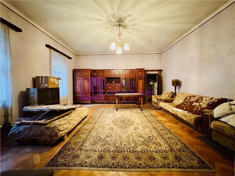 Apartament cu 2 camere semidecomandat în Ultracentral