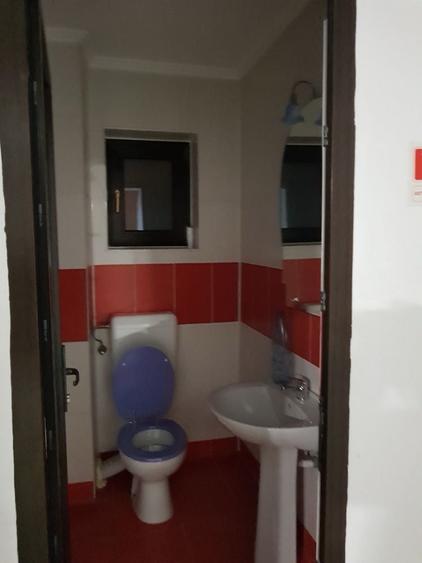 Casă cu 2 camere cu Teren 100 Mp în Central