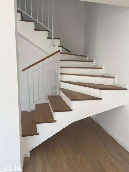 Casă cu 4 camere cu Teren 250 Mp în Ghencea
