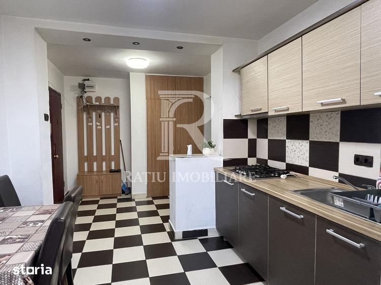 Apartament cu 3 camere în Rogerius
