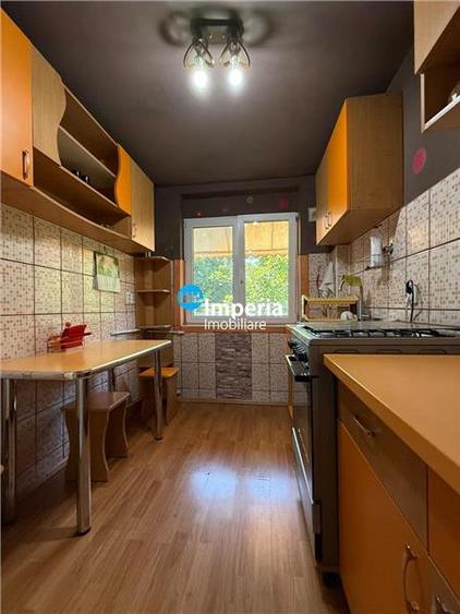 Apartament 3 camere de vanzare – aproape de Palas | 67 mp total | Etaj 2/4 - 3